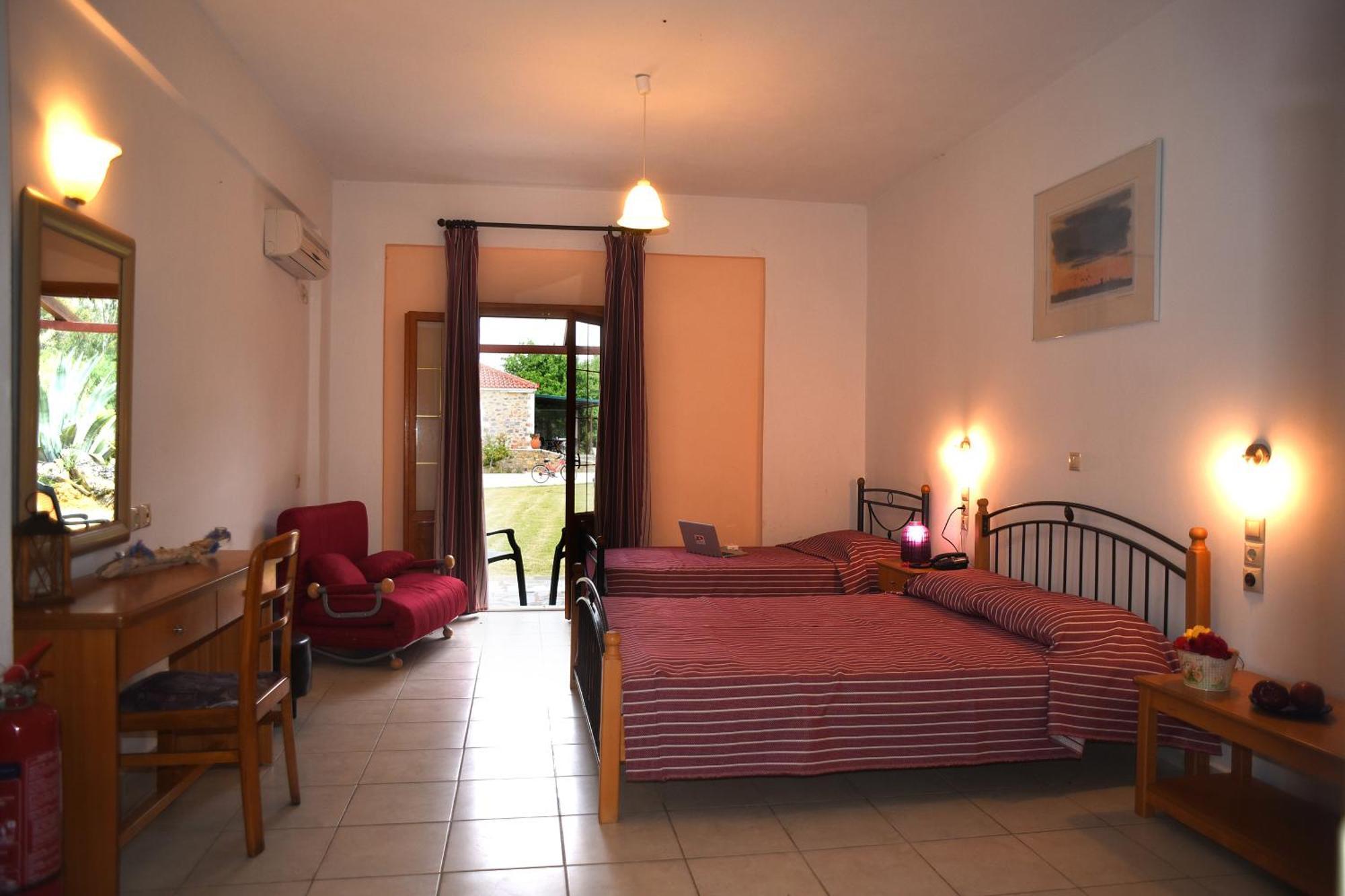 Mikro Xorio Vathi  Room photo